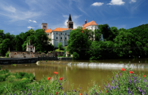 Radostná sezona v klášteře: zájem o Sázavu roste, přispěla i milovaná hra.